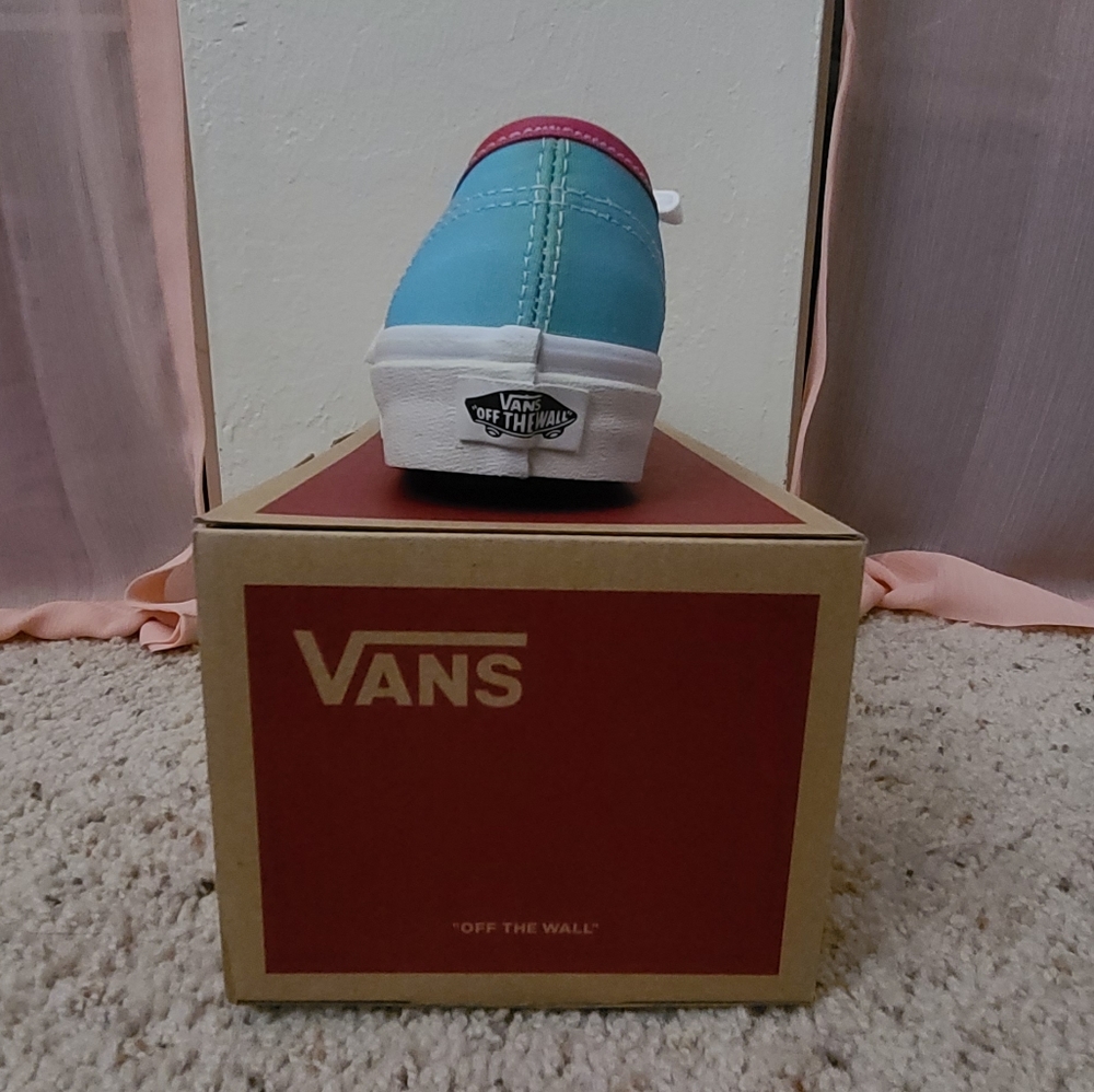 Tie Dye Vans - Picture 5 of 6